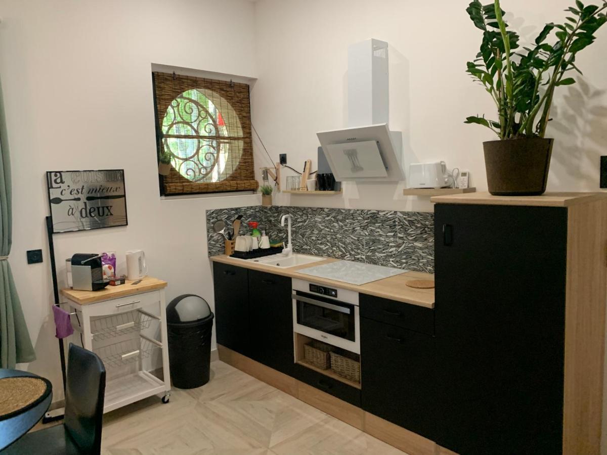 פרפיניין Studio Loft 40M2 De Charme מראה חיצוני תמונה